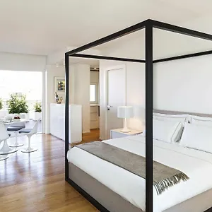 לינה וארוחת בוקר Dilman Luxury
