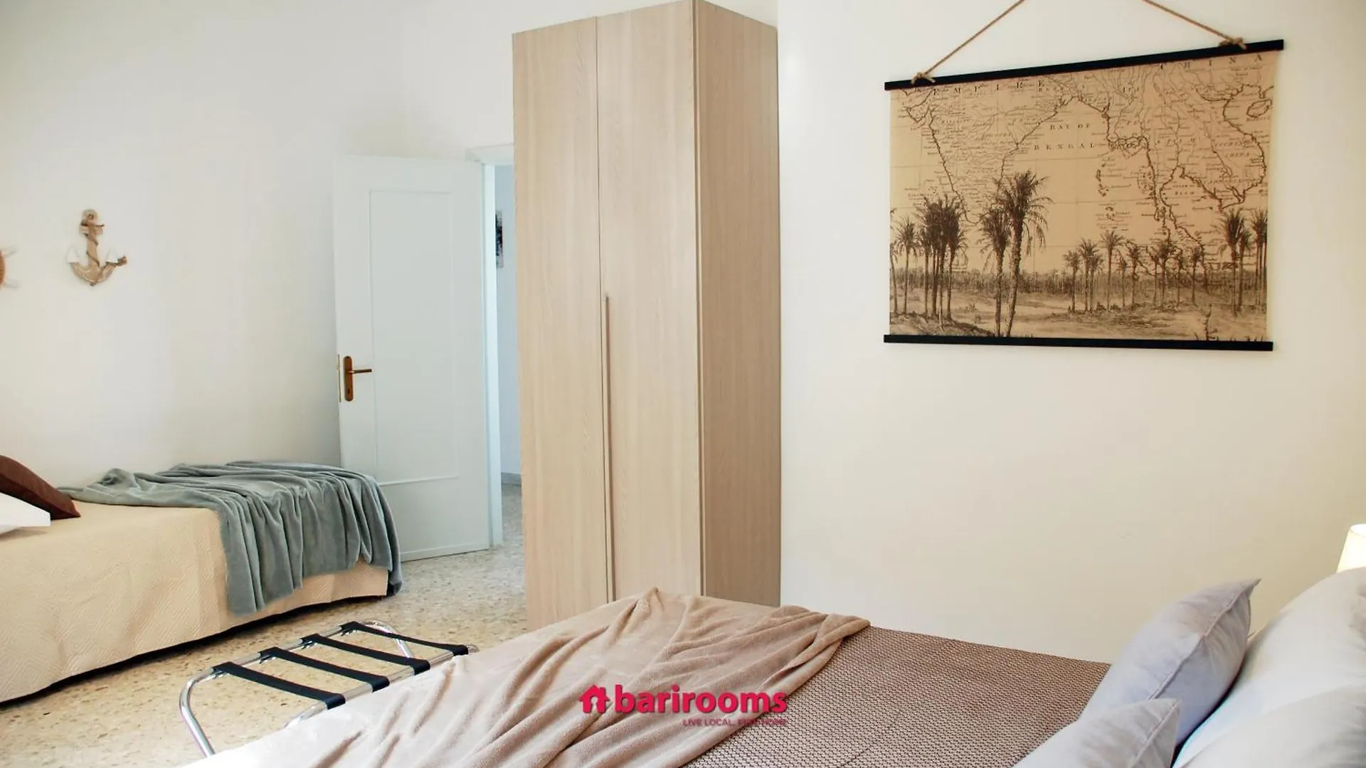 Bari Rooms Central Station Guest house